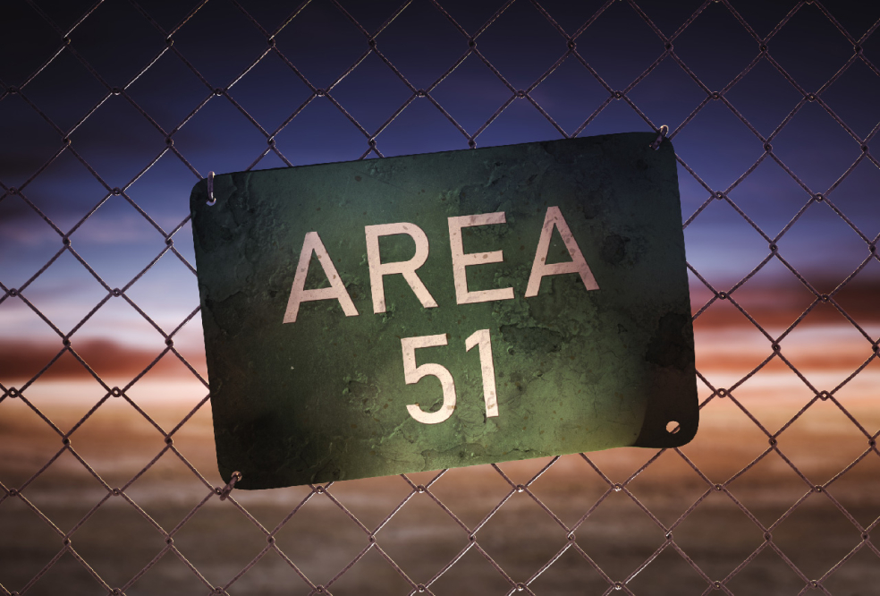 Area 51 Insider bricht sein Schweigen: UFOs und außerirdische Technologie in S-4